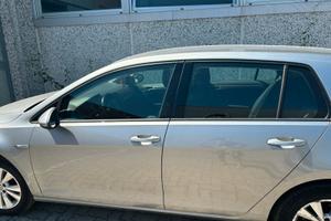 Golf  serie 7. metano 1400