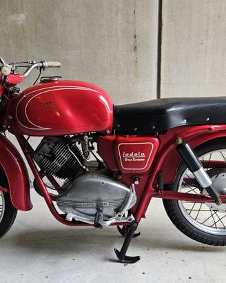 Moto Guzzi Lodola 235 GT
