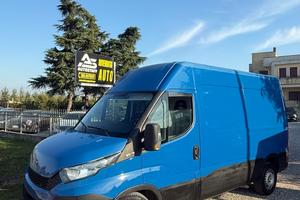 Iveco Daily 35S15 2.3 HPT PLM Cabinato