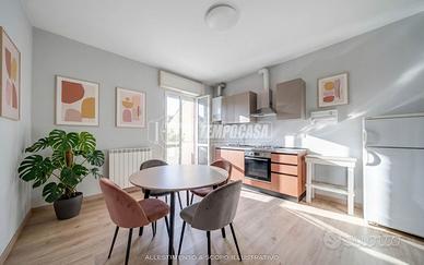 TRILOCALE CON BOX - CARONNO VARESINO