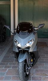 yamaha tmax 2025 kamo (no tech) 