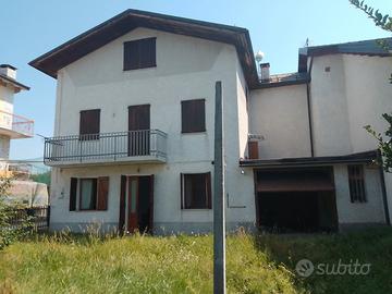 Casa indipendente ristrutturata