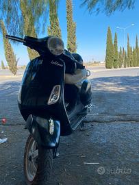 Vespa lx 50 nera