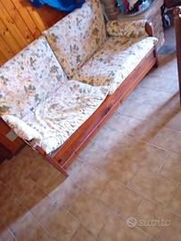Divano..contattare 3331270680