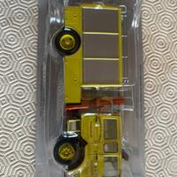 Camion pompieri RENAULT -Francia 1989