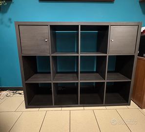 Mobile IKEA Kallax, dimensione 112x147 con 2 ante