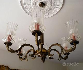 Coppia lampadari in stile antico