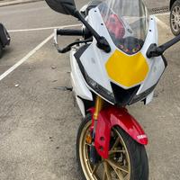 YAMAHA- YZF- R125