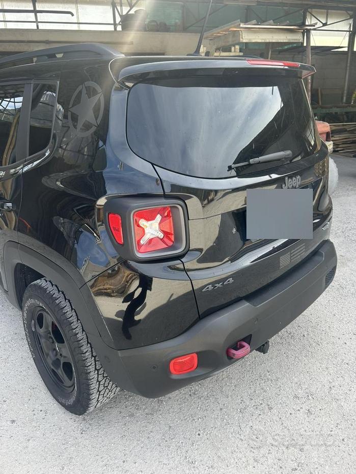 Renegade deserthawk 2.0 170cv introvabil