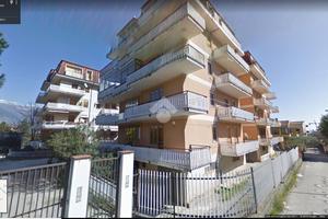 4 LOCALI A CASTROVILLARI