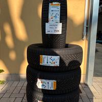 4 Gomme Nuove Invernali Pirelli 235/55 r18