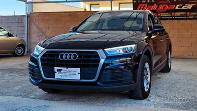 Audi Q5 30 TDI S tronic Business