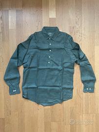 Camicia in lino verde oliva