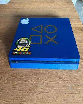 Playstation 4 Slim