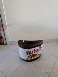 tavolino in vetro temperato sul Barattolo di Nut