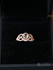 Anello zaffiro verde da 1,00 ct e diamante rosa...