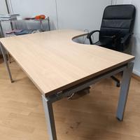 scrivania angolare ikea