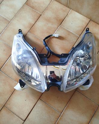 fanale anteriore xmax 250 prima serie