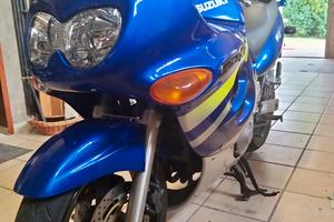 Suzuki gsx 600 f