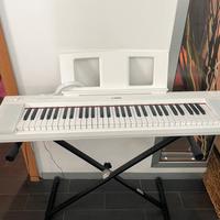 Pianoforte elettrico yamaha piaggero np-15
