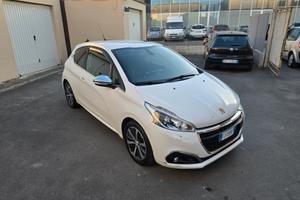 Peugeot 208 BlueHDi 100 3 porte GT Line