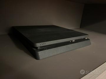 PS4 slim
