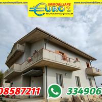 CASA SINGOLA DI AMPIA METRATURA CON 5Ha DI TERRENO