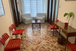 Stanza uso ufficio in studio condiviso