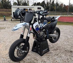 Motard Husqvarna FS 450