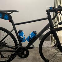 Bici da corsa TRIBAN RC500