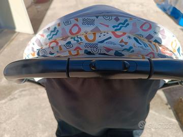 Passeggino ultraleggero Chicco Glee