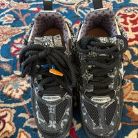 LV skate x swarovski