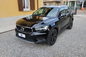 Volvo XC40 T2 Momentum Core