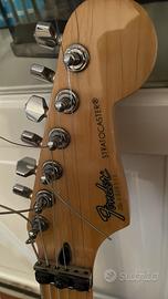 CHITARRA FENDER STRATOCASTER 1984