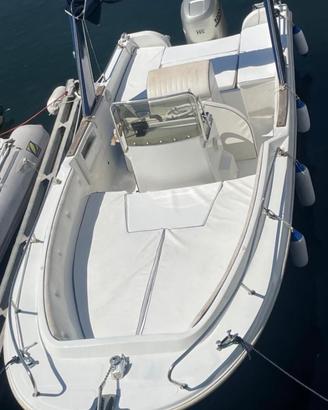 barca Mano Marine 22 open