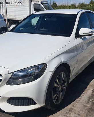 Mercedes Classe C 220 – Auto disponibile in smonta