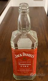 Bottiglia vuota Jack Daniel’s cannella