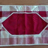 Centrotavola/centrino in tessuto