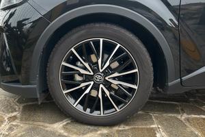 Cerchi e gomme CH-R Toyota
