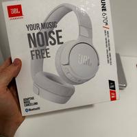 Cuffie JBL Tune 670NC – ANC, Bluetooth, fino a 70h