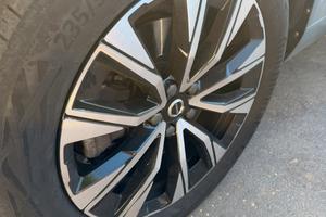 Cerchi volvo + gomme 40%
