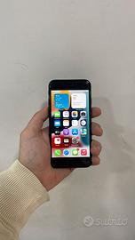 Apple iPhone 7 black 32 GB - 9172