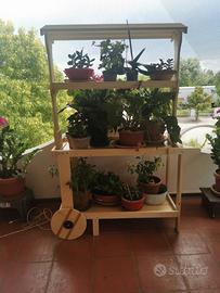 Fioriera, serra, in legno di abete fatta a mano