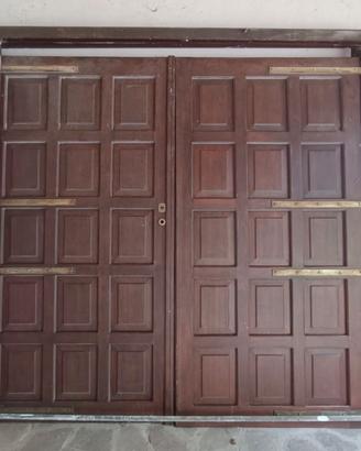 Portoni in legno douglas a specchietti