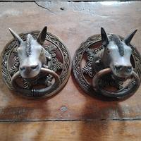 Coppia di maniglia in metallo cavallo steppa