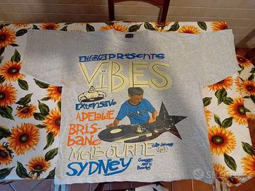 Tshirt autografata personalmenteda Gigi D'Agostino