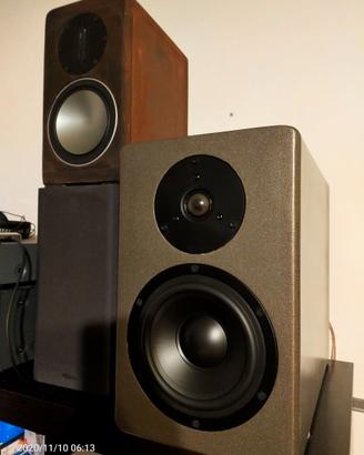 Casse acustiche artigianali di alta qualità