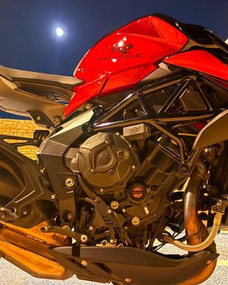 MV AGUSTA BRUTALE 800RR