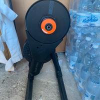 Bici da corsa e rulli VanRysel.