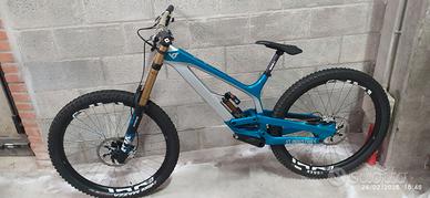 DH 29 CARBON YT TUES PRO RACE 15.5kg TAGLIA L